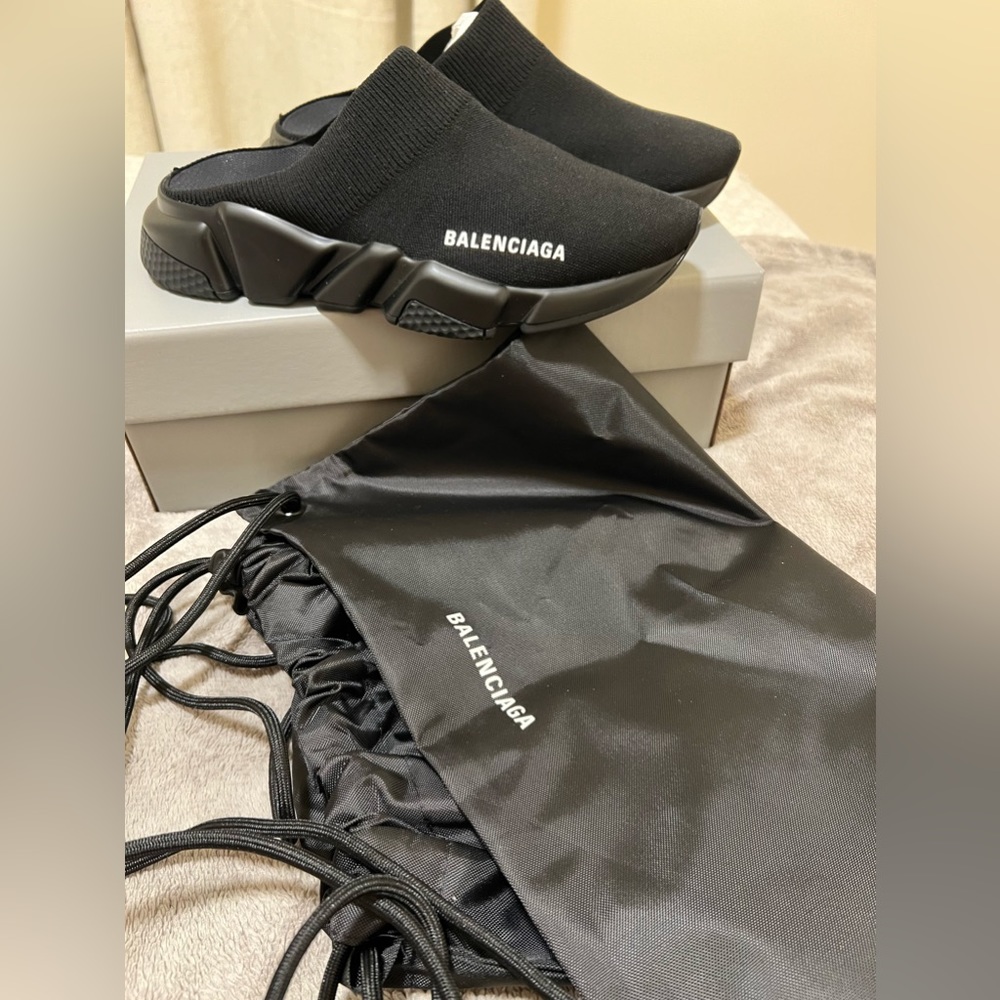 NEW BALENCIAGA SPEED MULE